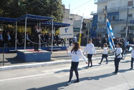 ΕΚΠΡΟΣΩΠΟΣ ΤΗΣ ΕΛΛΗΝΙΚΗΣ ΚΥΒΕΡΝΗΣΗΣ ΣΤΟΝ ΕΟΡΤΑΣΜΟ ΤΗΣ ΕΘΝΙΚΗΣ ΕΠΕΤΕΙΟΥ ΤΗΣ 28ης ΟΚΤΩΒΡΙΟΥ 1940 ΣΤΗ ΔΡΑΜΑ (28-10-2013)