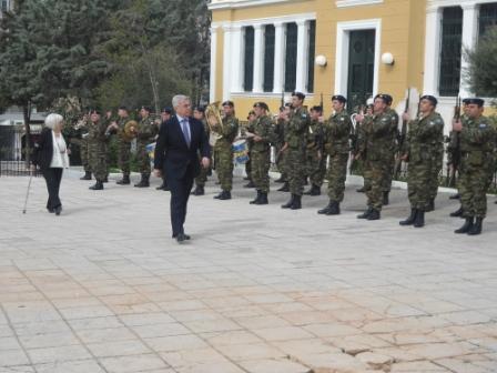 ΕΚΠΡΟΣΩΠΟΣ ΤΗΣ ΕΛΛΗΝΙΚΗΣ ΚΥΒΕΡΝΗΣΗΣ ΣΤΟΝ ΕΟΡΤΑΣΜΟ ΤΗΣ ΕΘΝΙΚΗΣ ΕΠΕΤΕΙΟΥ ΤΗΣ 25ΗΣ ΜΑΡΤΙΟΥ 1821 ΣΤΗΝ ΑΛΕΞΑΝΔΡΟΥΠΟΛΗ (25-3-2013)